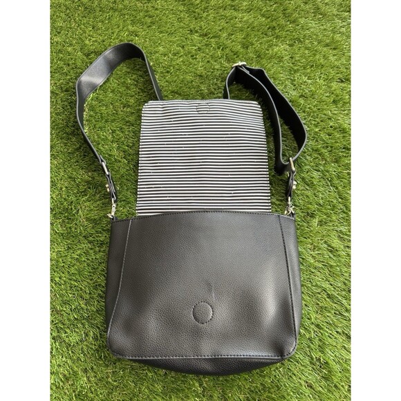 Disney Mickey Mouse Purse Black Adjustable Crossbody Bag Pin Trading Retired - Picture 4 of 8